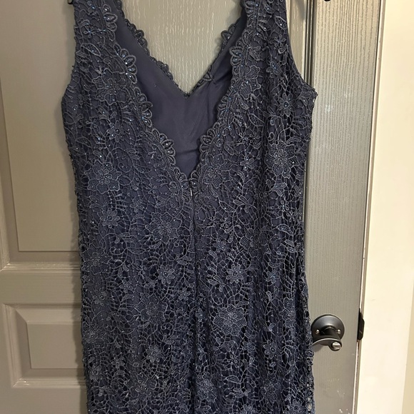 Evening gown - Picture 4 of 13